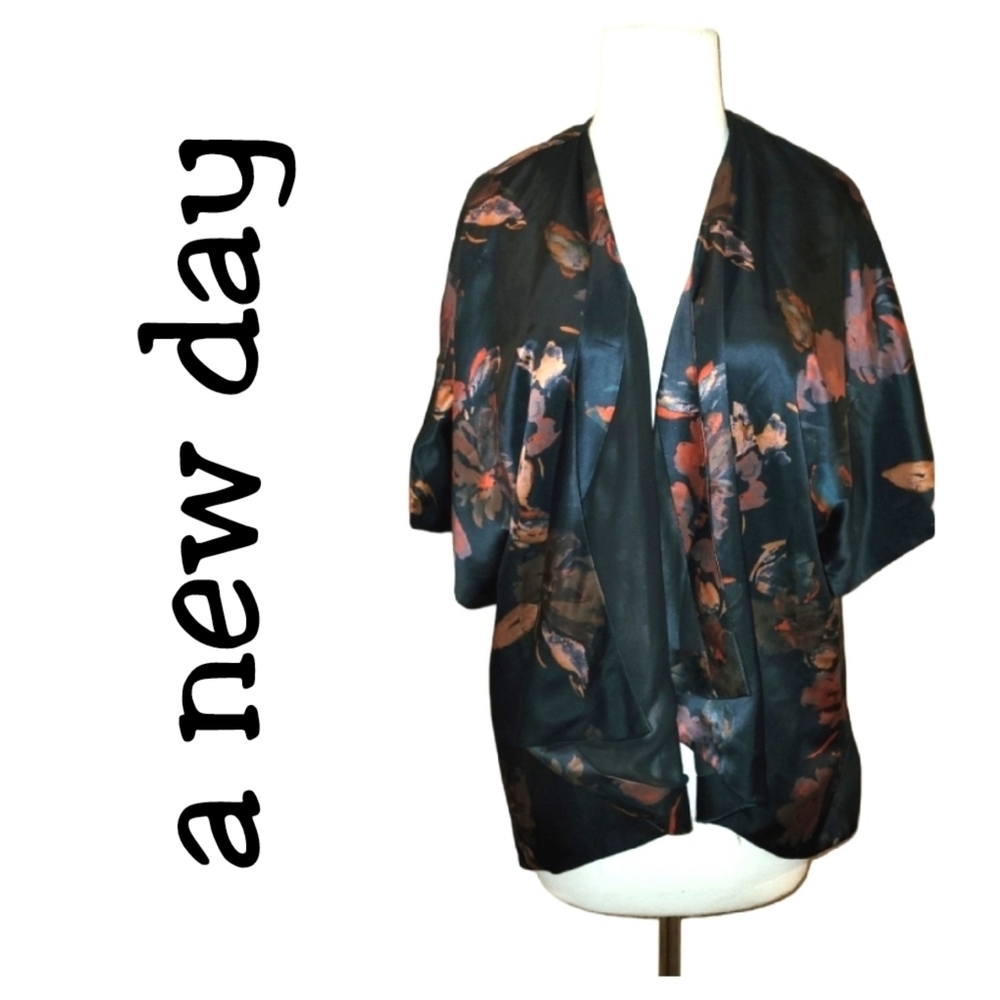 A NEW DAY Kimono